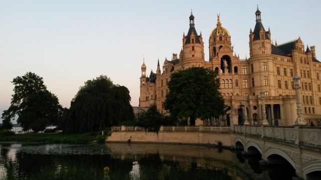 files/motorradfreunde_solling_vogler_de/Abendstimmung am Schloss.jpg