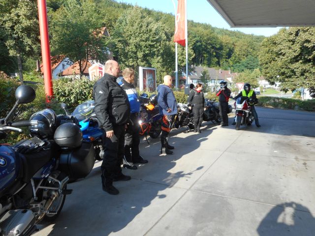 files/motorradfreunde_solling_vogler_de/Mosel 2016/Gieselwerder Treffen.jpg