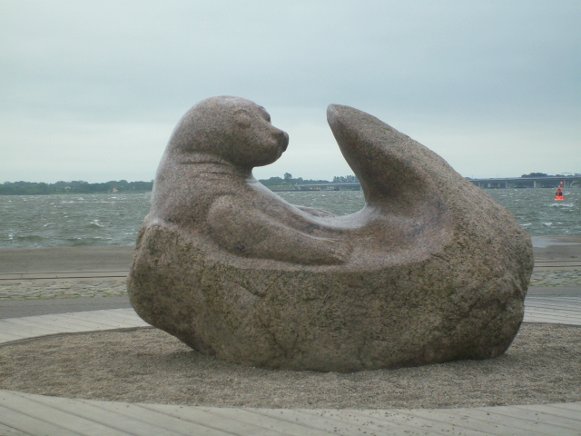 files/motorradfreunde_solling_vogler_de/Ozeanum Stralsund 1.JPG