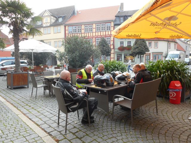 files/motorradfreunde_solling_vogler_de/Rast in Langensalza.jpg