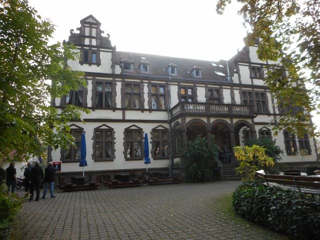 files/motorradfreunde_solling_vogler_de/Villa Loewenherz.jpg