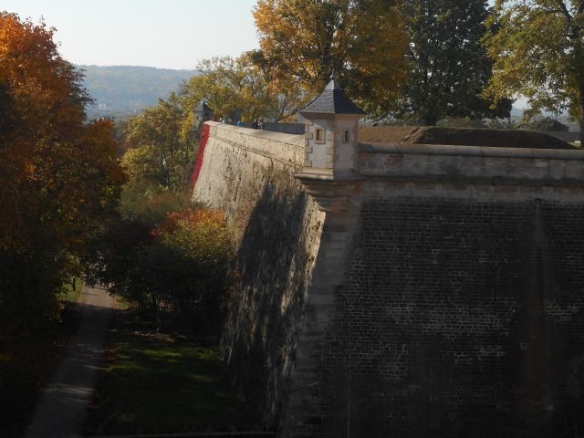 files/motorradfreunde_solling_vogler_de/Zitadelle Petersberg 3-.jpg